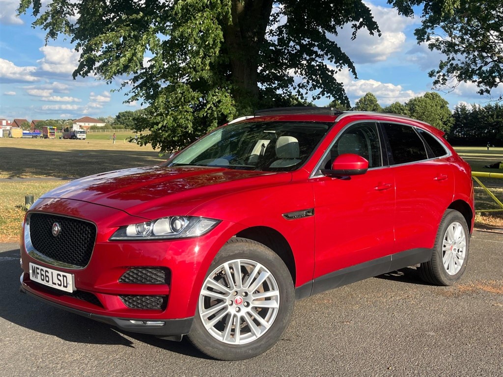 Jaguar F-Pace