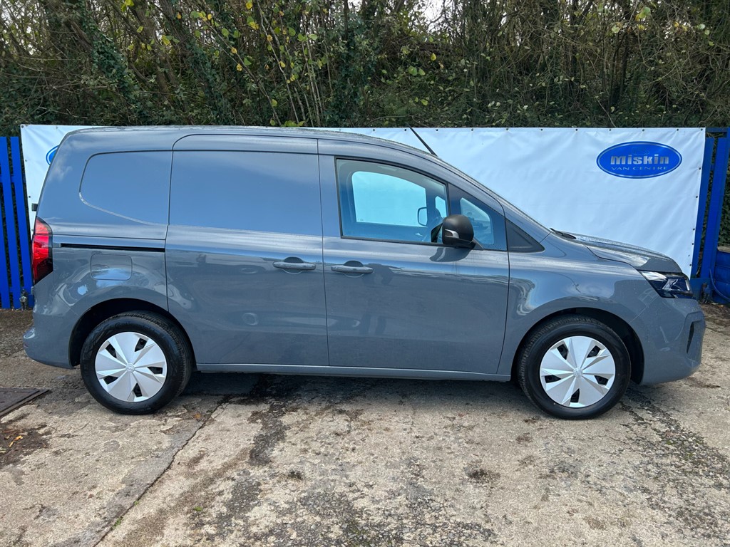 2023 73 NISSAN TOWNSTAR