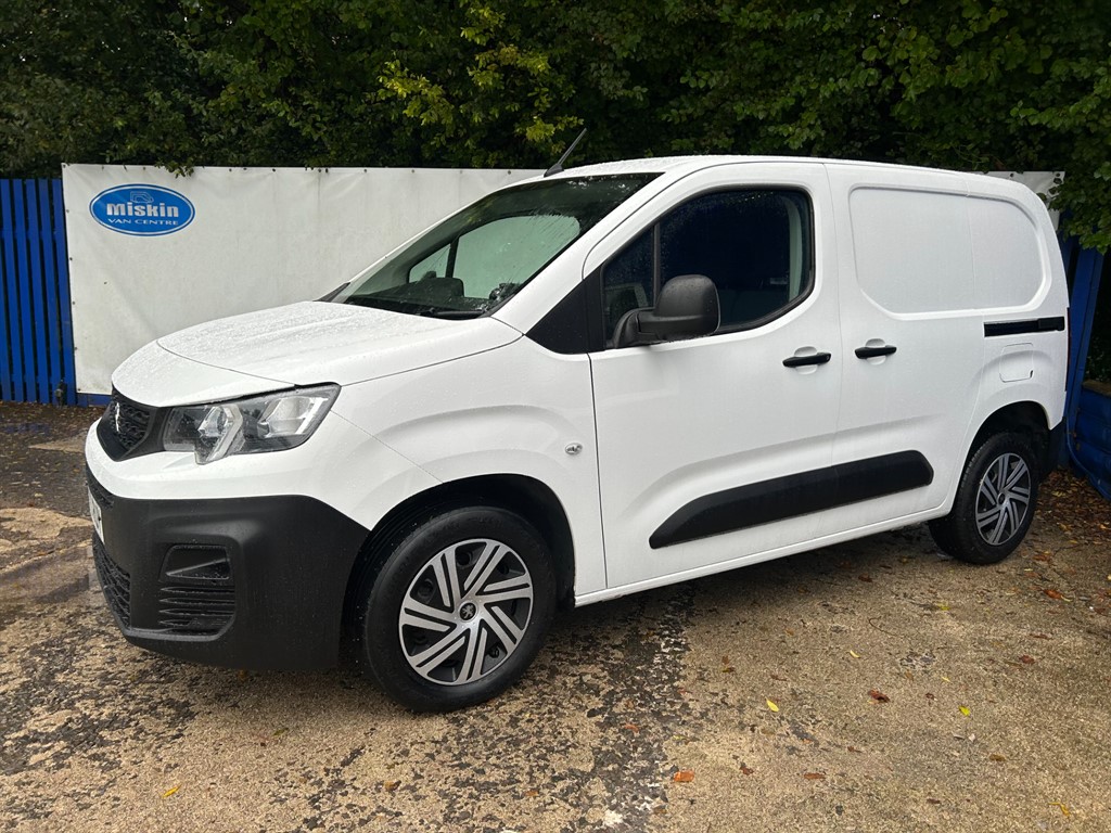 Used Peugeot Partner BLUEHDI PROFESSIONAL L1 for sale in Pontyclun