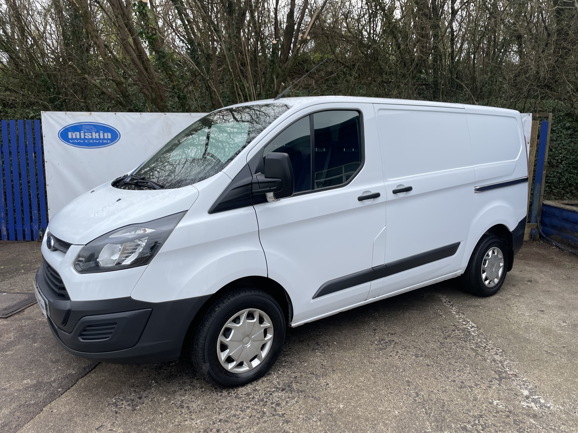 used ford custom vans