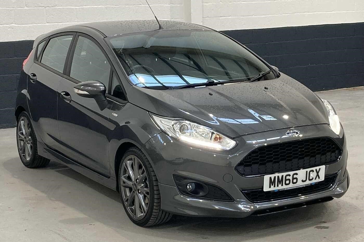 2016 FORD FIESTA
