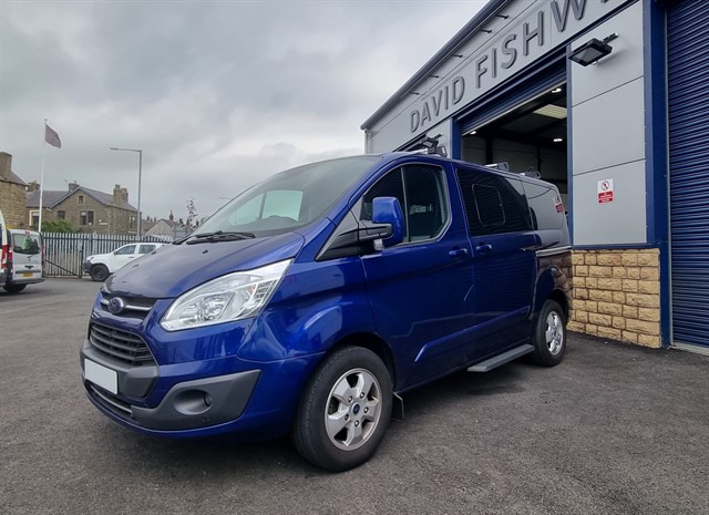 ford tourneo custom mpv