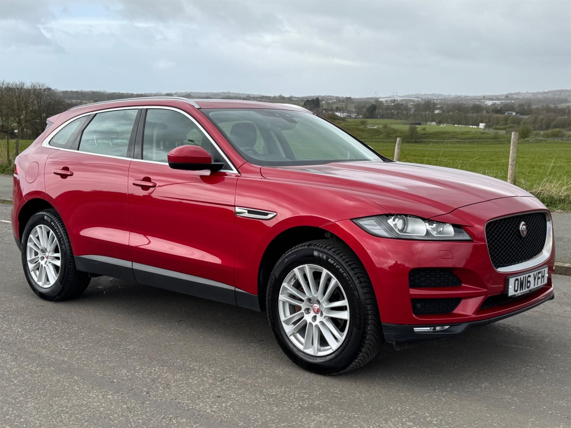 2016 Jaguar F-Pace