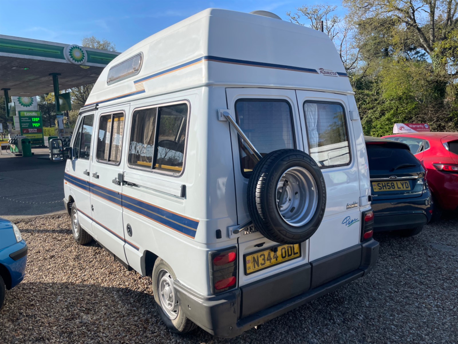 Used Renault Trafic Romero Camper For Sale In Southampton Wiltshire 
