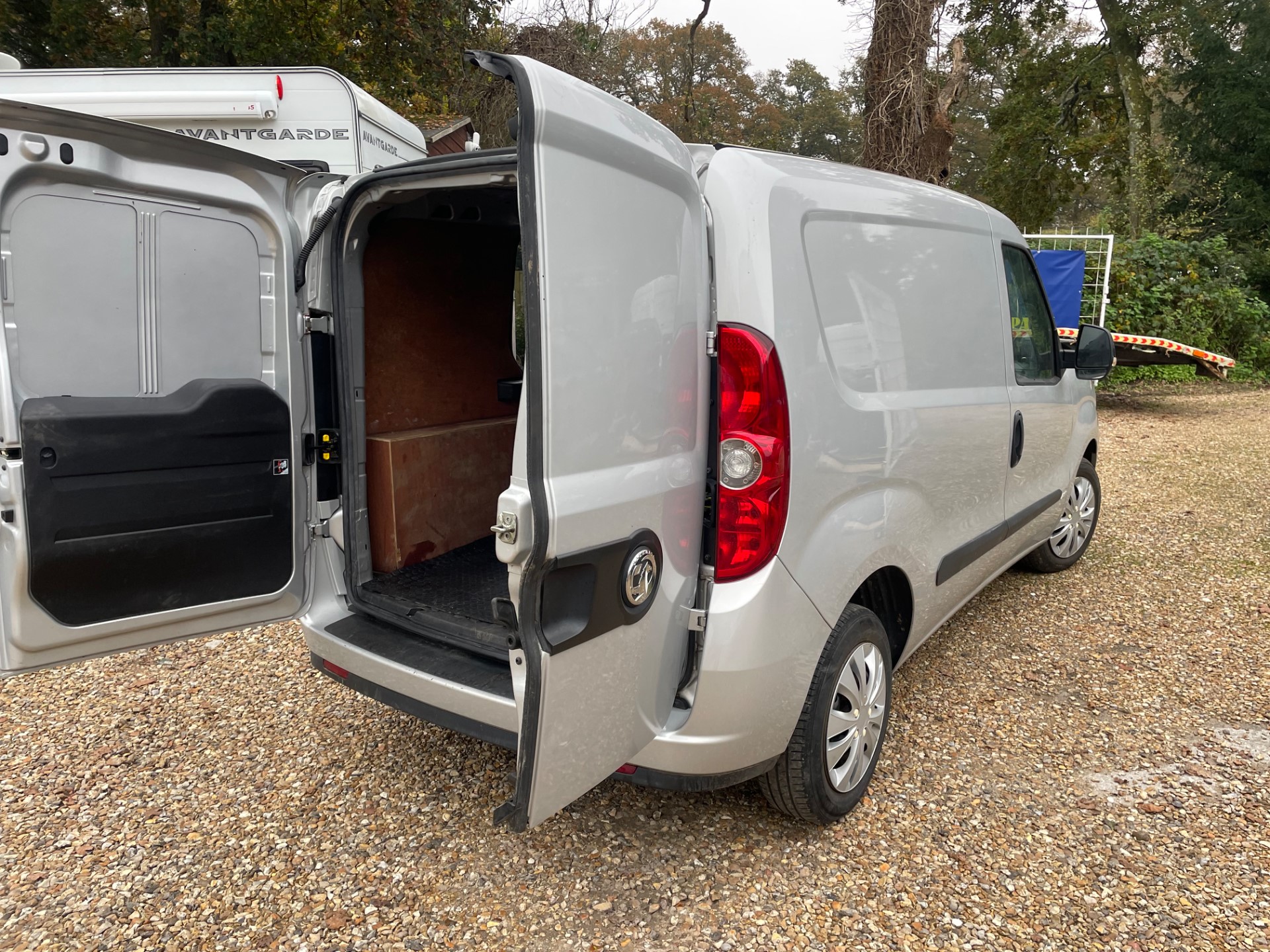 Used Vauxhall Combo L1H1 2000 SPORTIVE CDTI for sale in Southampton ...