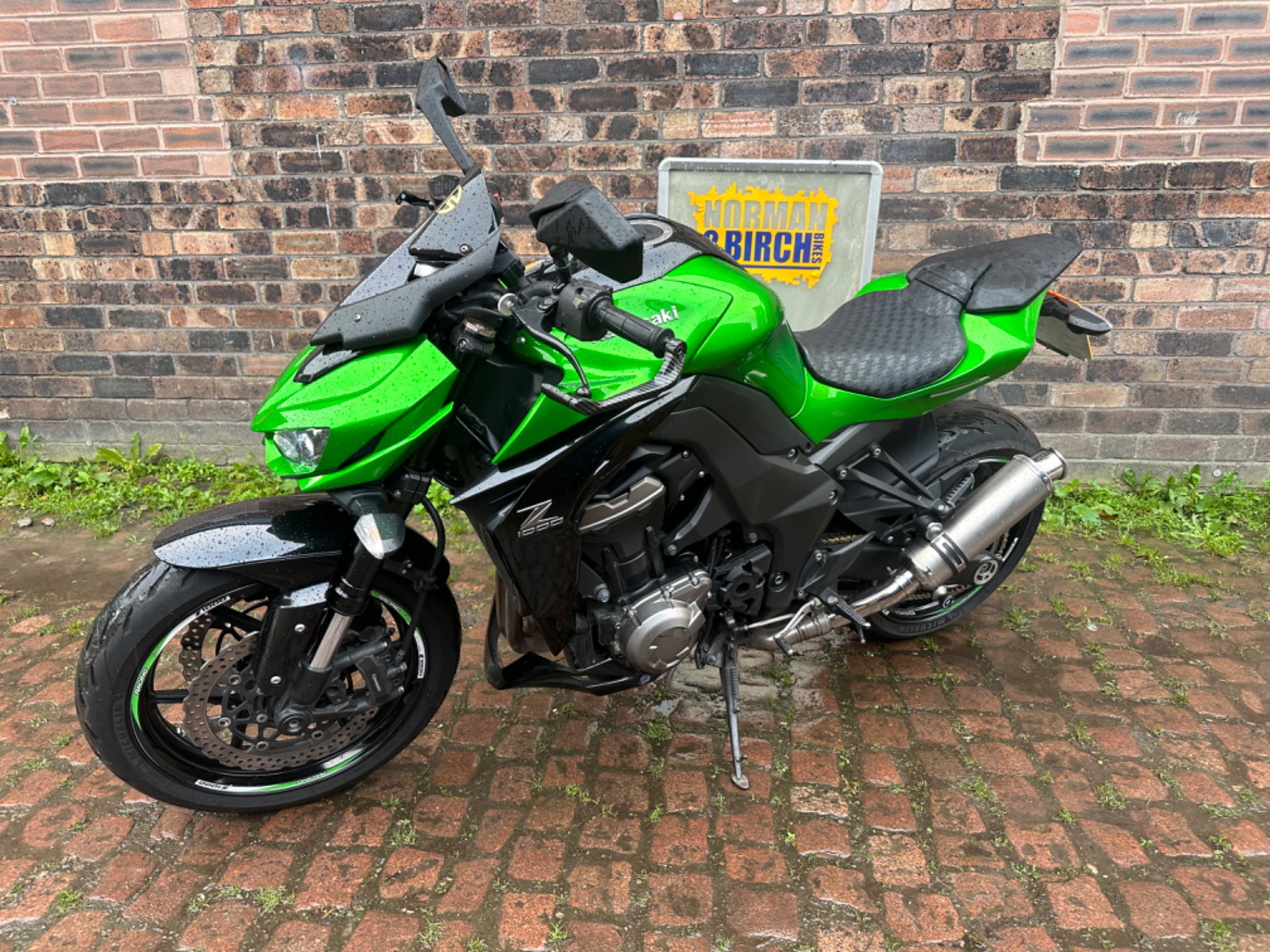 Z1000 used for online sale