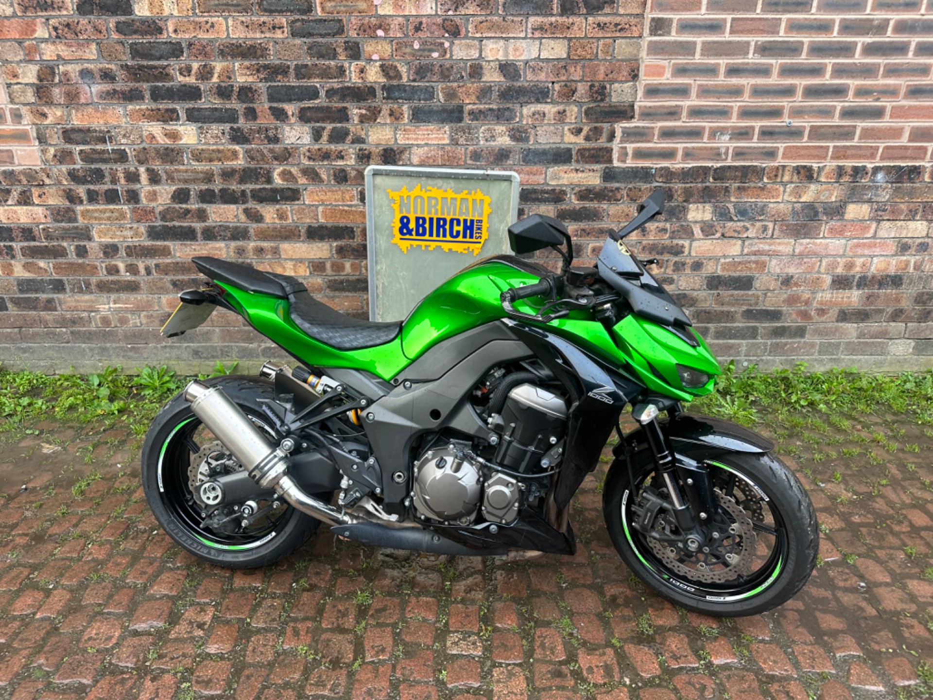 green z1000