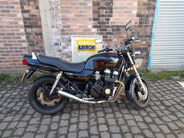 Buy used Suzuki VS 1400 Chopper/Cruiser - AutoScout24