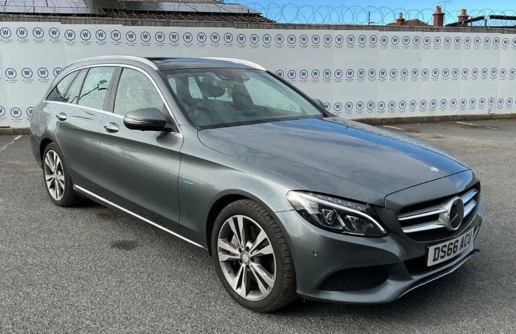 2016 Mercedes-Benz C-Class