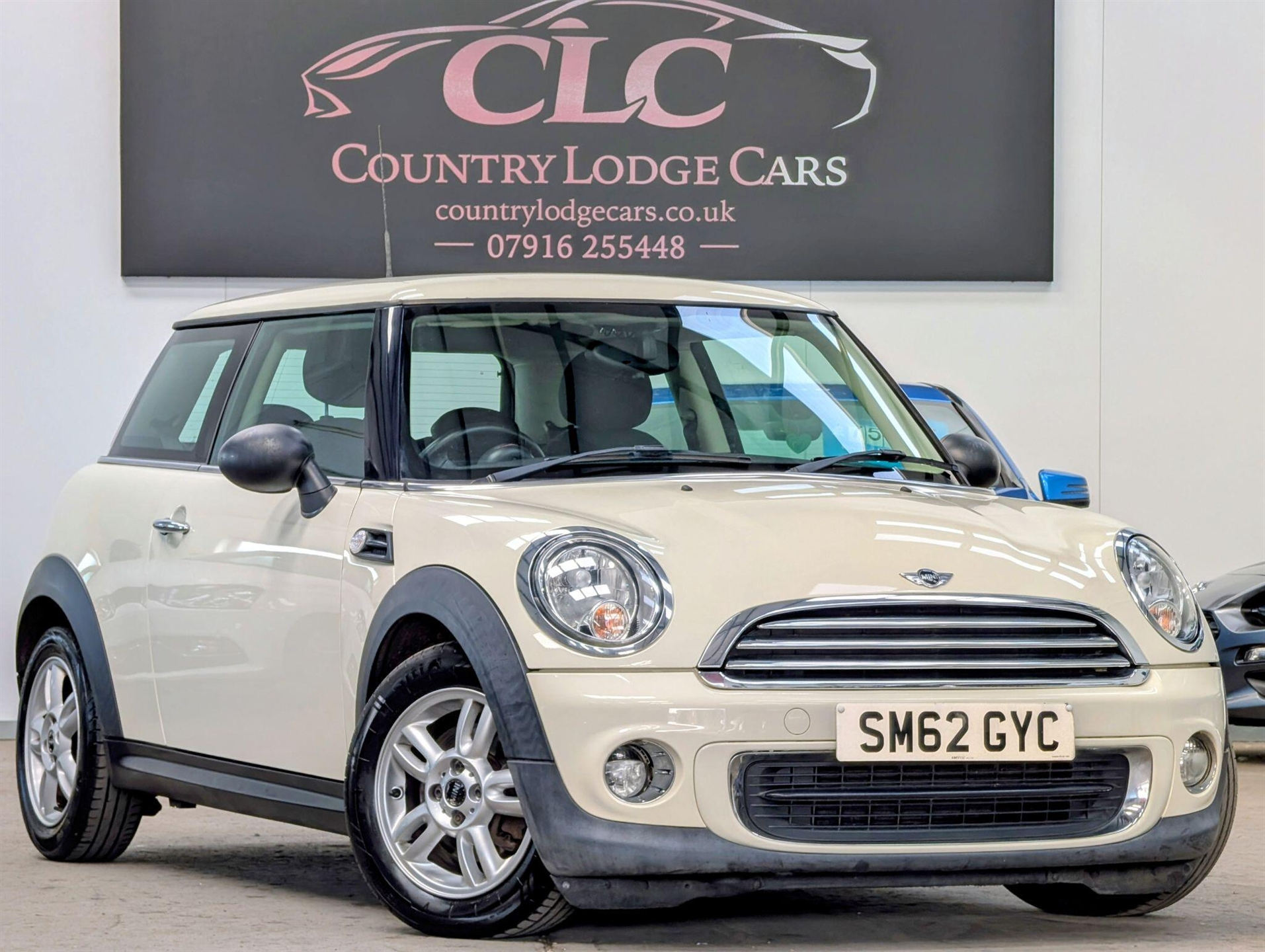 Mini Hatch 2012