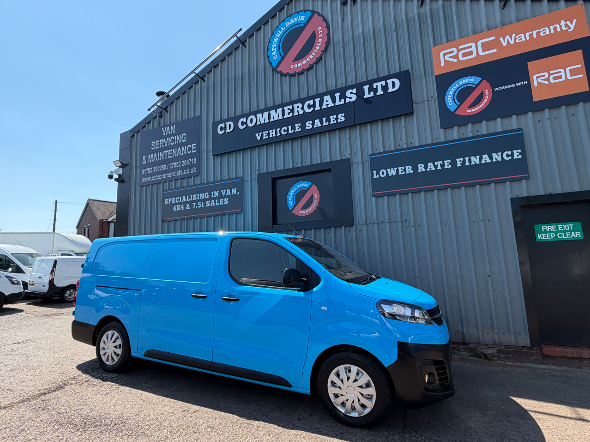 2022 VAUXHALL VIVARO