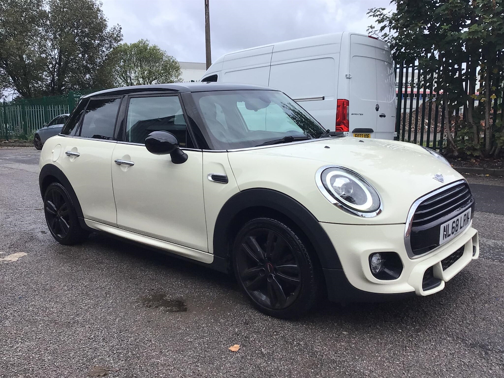 2018 MINI Hatch