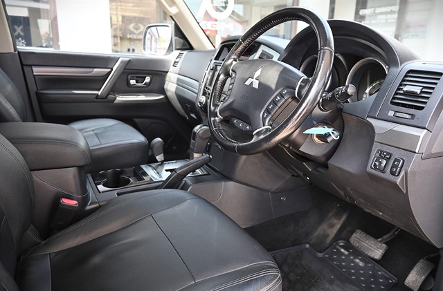 Used Mitsubishi Shogun