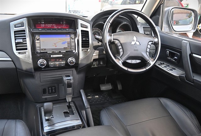 Used Mitsubishi Shogun