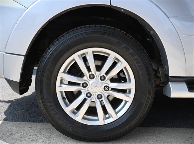 Used Mitsubishi Shogun