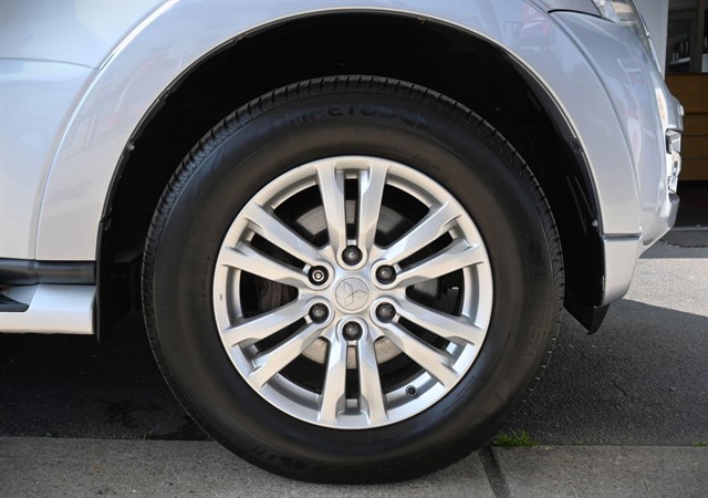 Used Mitsubishi Shogun