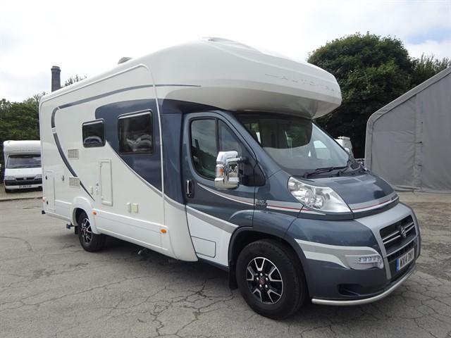 New & Used Motorhomes for sale in Saint Austell, Cornwall | Cornwall ...