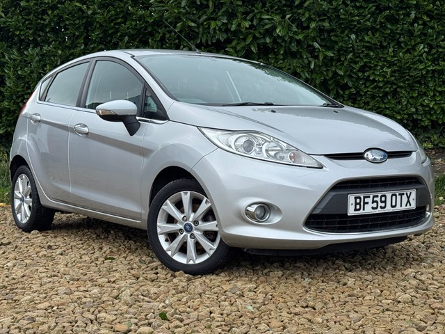 2009 FIESTA 1.25 ZETEC MANUAL 77,727 MILES 16IN ALLOY WHEELS FORD FIESTA 1.25 ZETEC... photo