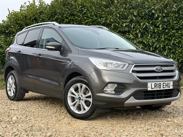 2018 KUGA 1.5 TDCI TITANIUM SUV 5DR DIESEL POWERSHIFT EURO 6 S S 120... photo