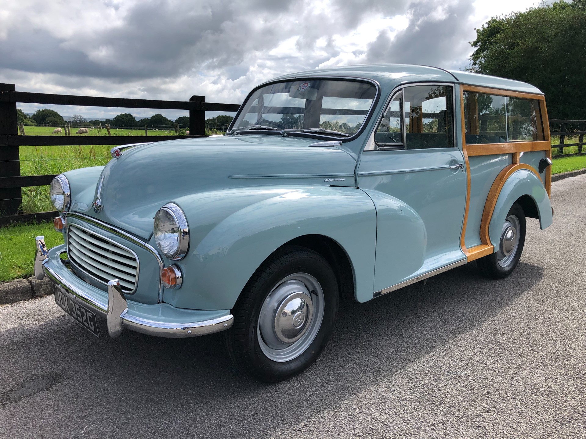 Morris minor vans cheap for sale