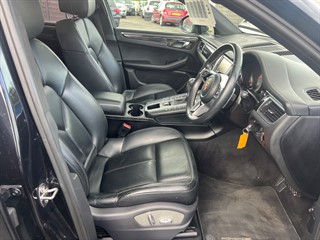 Used Porsche Macan from Herefordshire Trade Centre