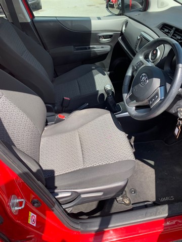 Used Toyota Yaris