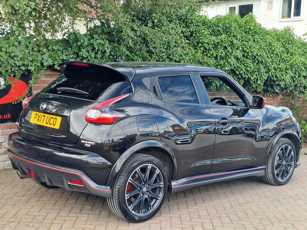 2017 17 NISSAN JUKE