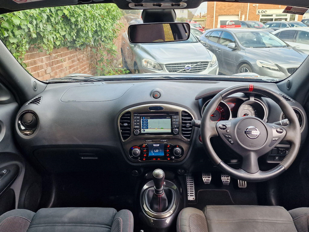 2017 17 NISSAN JUKE