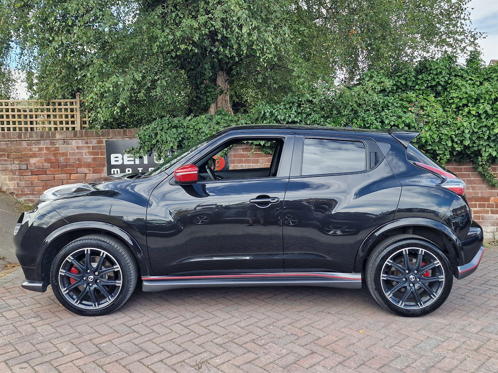 2017 17 NISSAN JUKE
