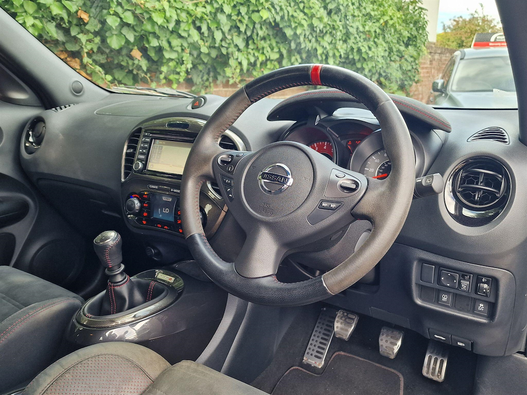 2017 17 NISSAN JUKE