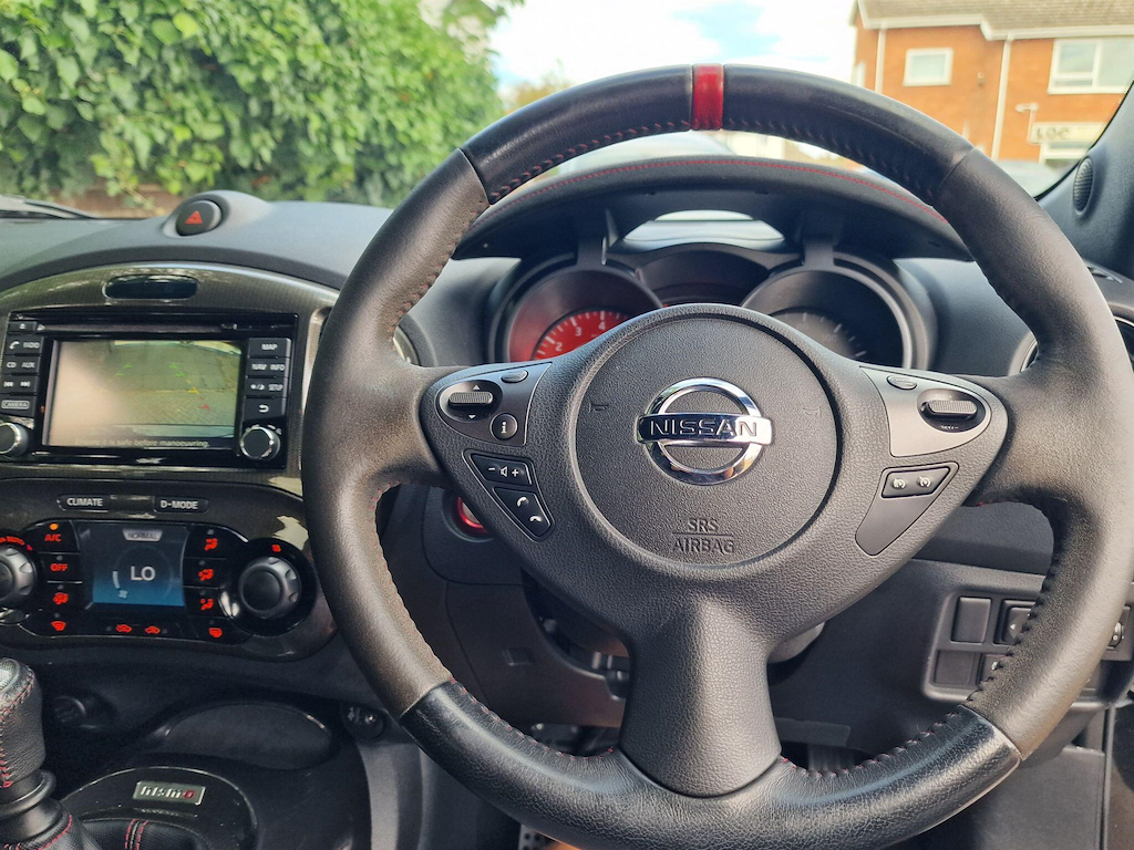 2017 17 NISSAN JUKE