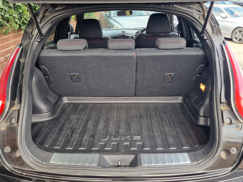 2017 17 NISSAN JUKE