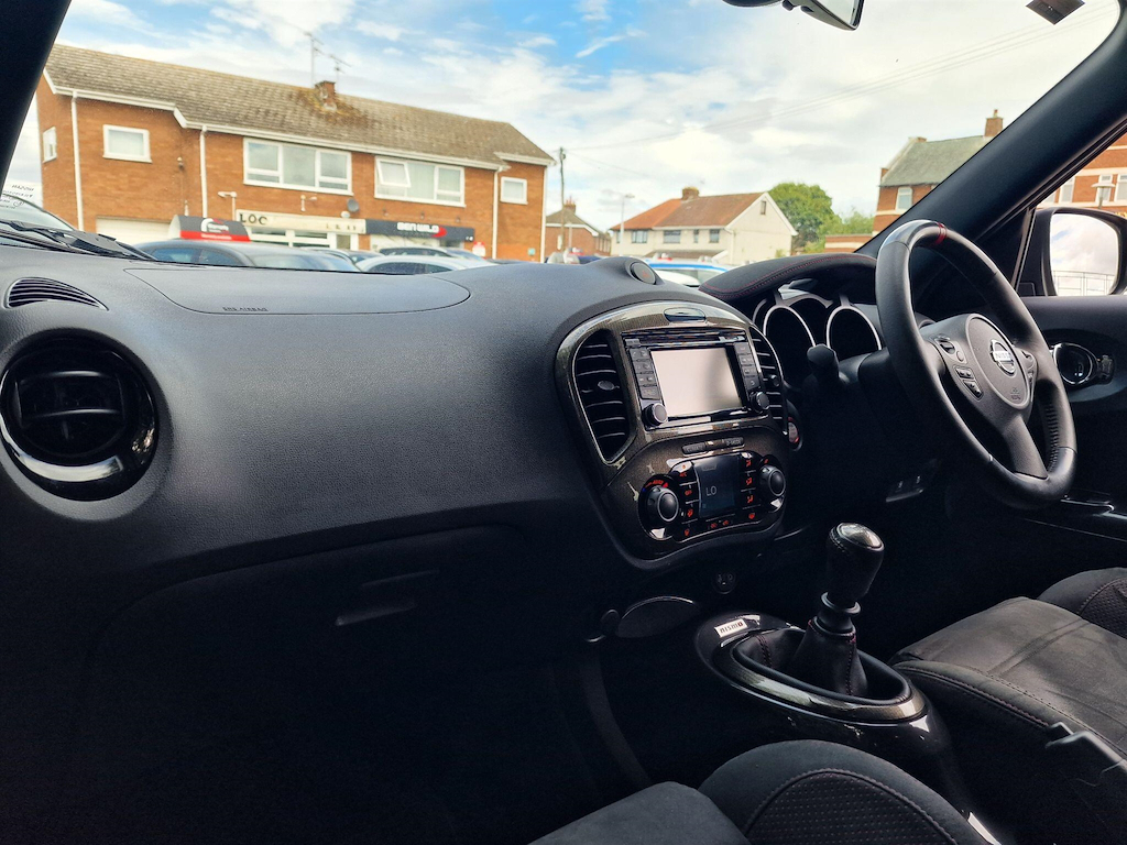 2017 17 NISSAN JUKE
