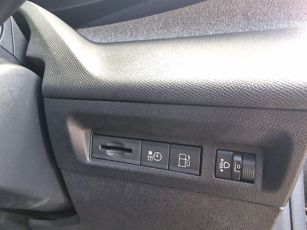 2023 23 PEUGEOT 308 SW