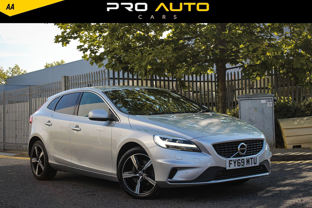 Volvo V40