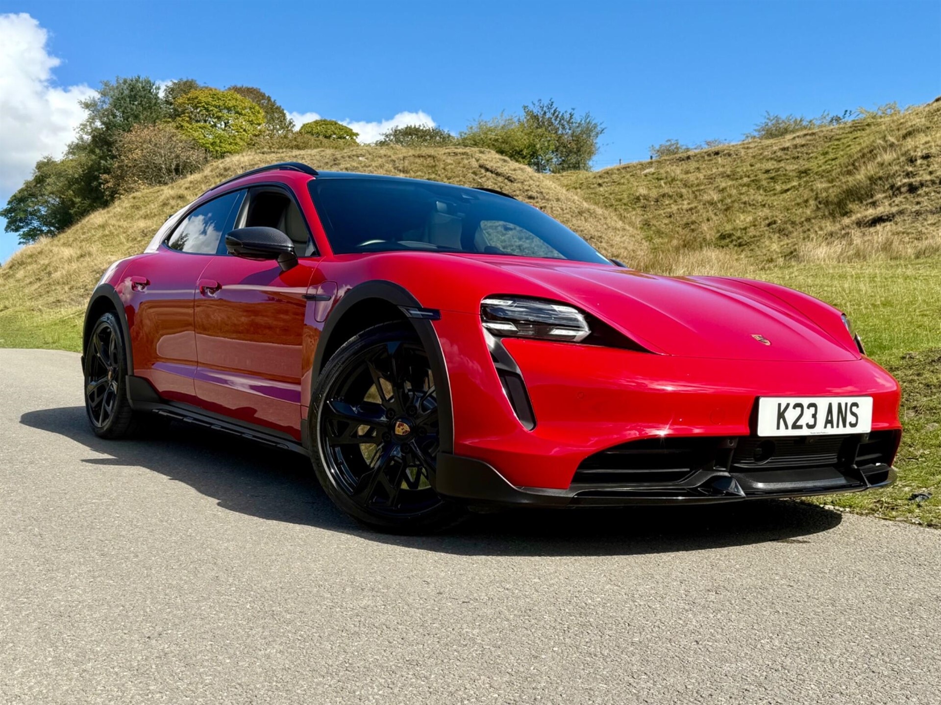 2021 PORSCHE TAYCAN