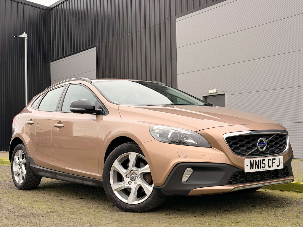 Volvo V40