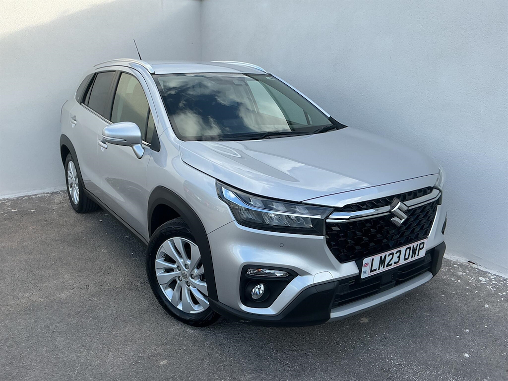 Suzuki S-cross