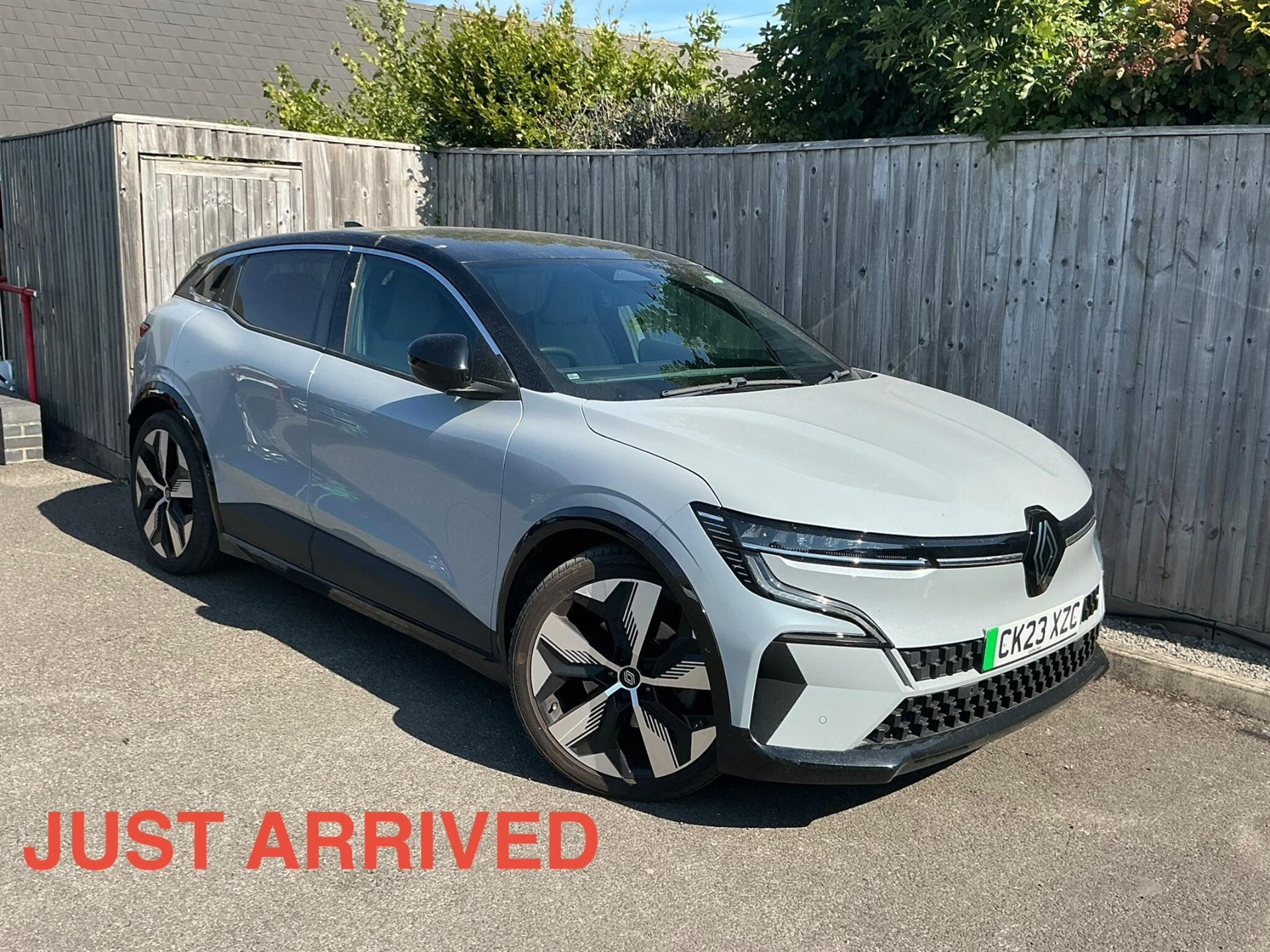 2023 RENAULT MEGANE
