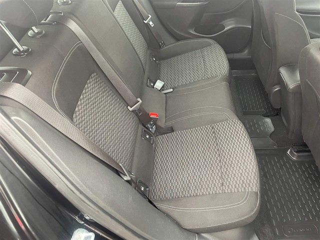 Does vauxhall outlet astra have isofix