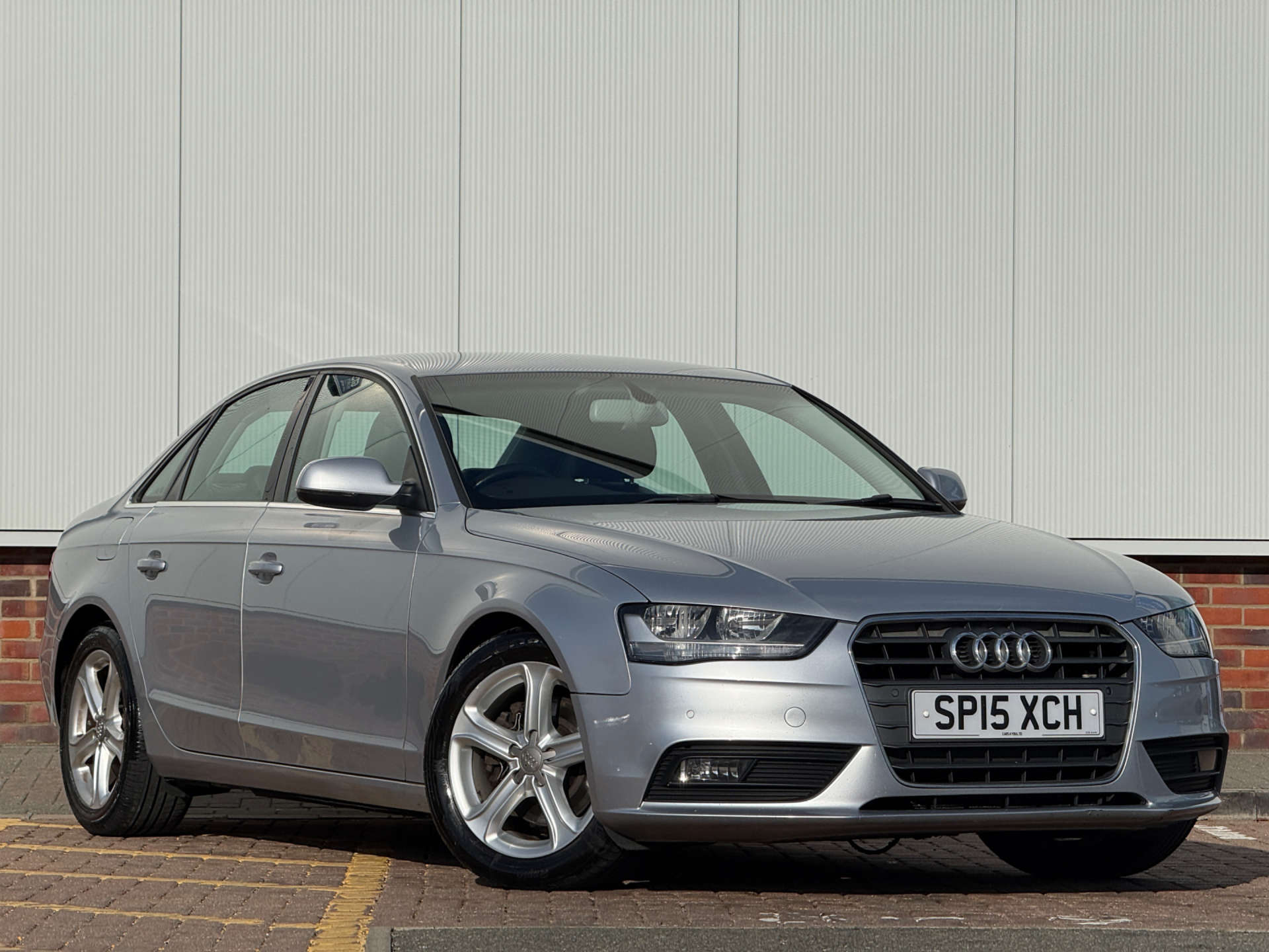 2015 Audi A4