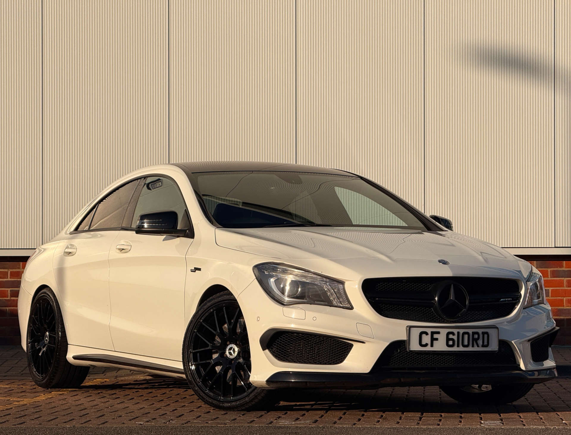 2014 Mercedes-Benz CLA