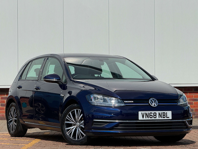 2018 VOLKSWAGEN GOLF SE NAV TSI EVO SEMI AUTO 12,990 12,990 258.44 ULEZ COMPLIANT REG... photo