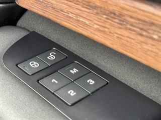 Used Land Rover Discovery from Mebs Motors