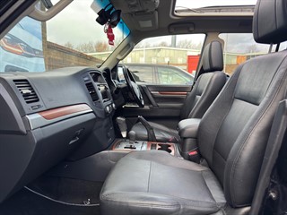 Used Mitsubishi Shogun from Mebs Motors