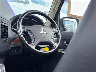 Used Mitsubishi Shogun from Mebs Motors