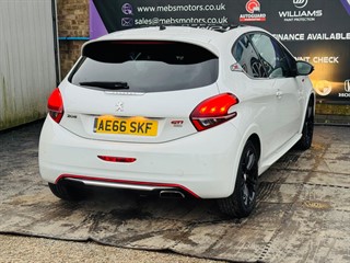 Used Peugeot 208 from Mebs Motors