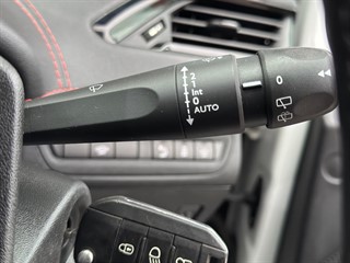 Used Peugeot 208 from Mebs Motors