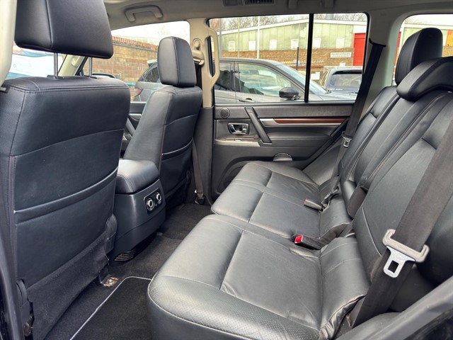 Used Mitsubishi Shogun