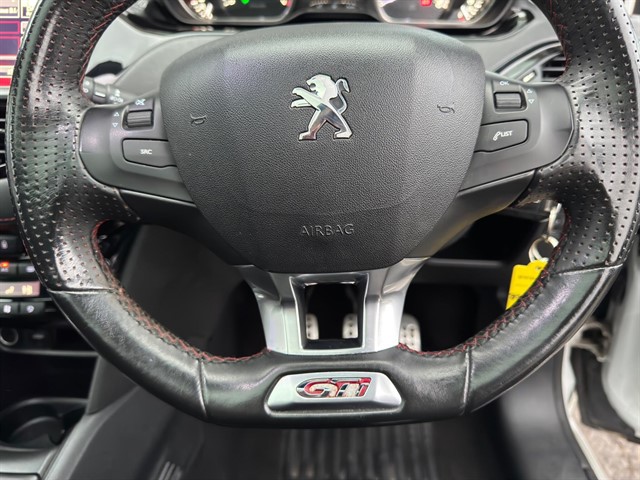 Used Peugeot 208